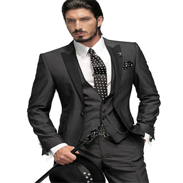 Nueva moda guapo gris oscuro traje de hombre traje de novio trajes de boda para los mejores hombres Slim Fit novio esmoquin para hombre (chaqueta + chaleco + pantalón)